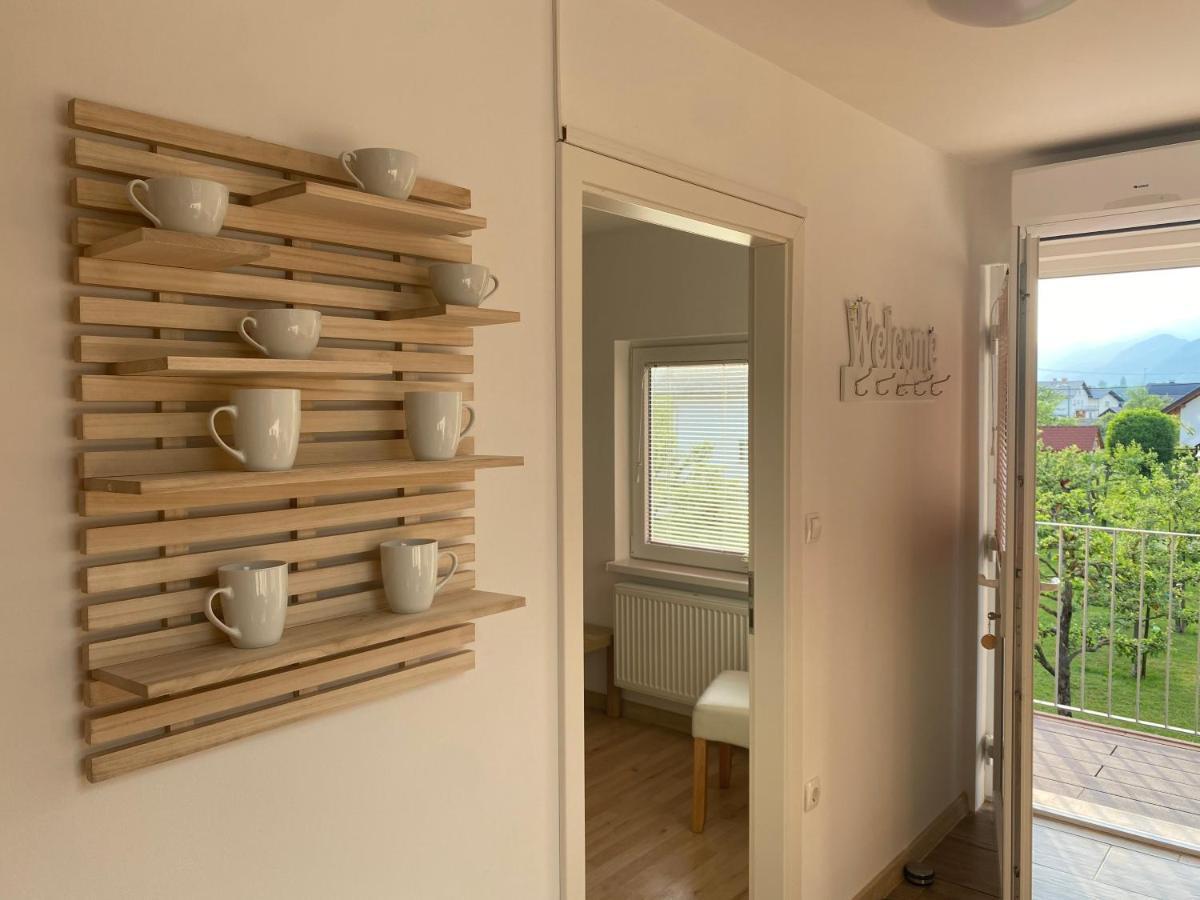 Apartment Marjetka Zirovnica Eksteriør billede