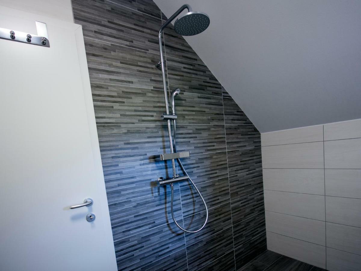 Apartment Marjetka Zirovnica Eksteriør billede