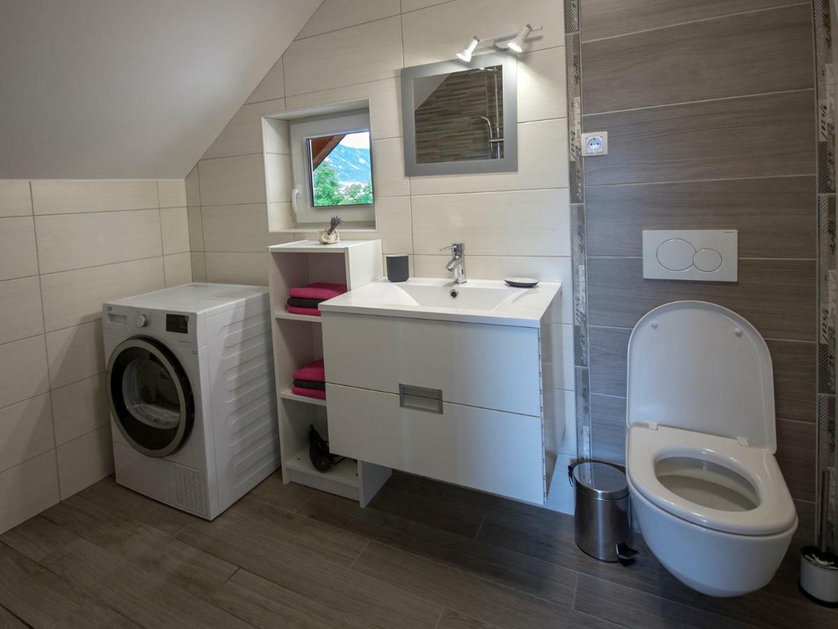 Apartment Marjetka Zirovnica Eksteriør billede